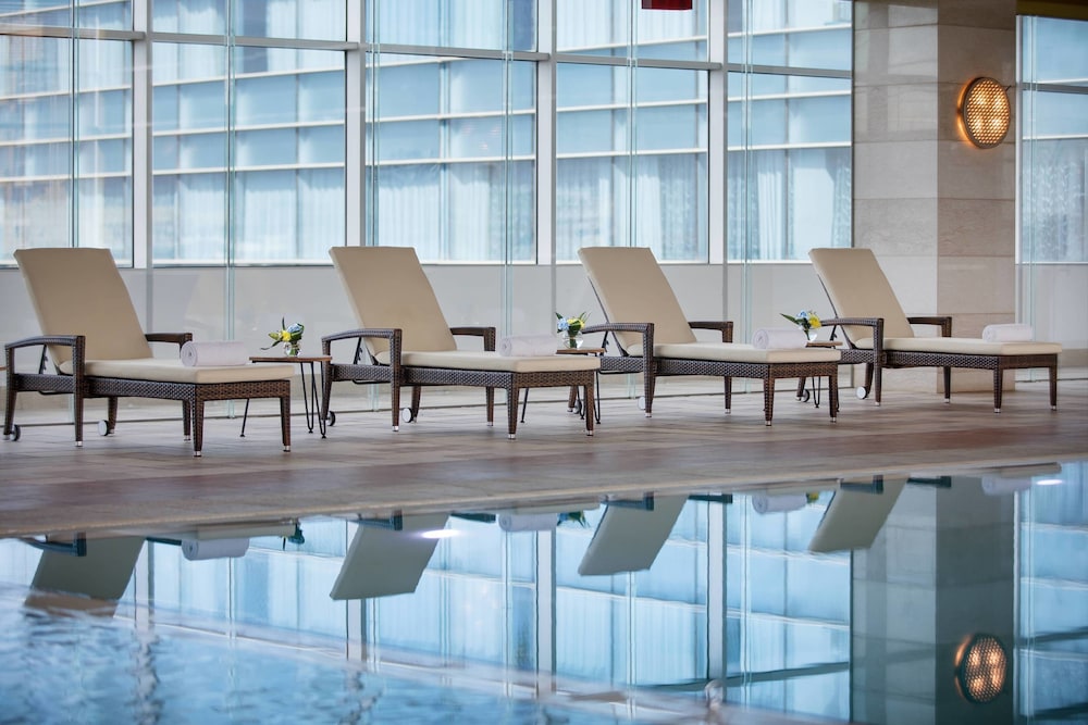 Renaissance Atyrau Hotel 47/54