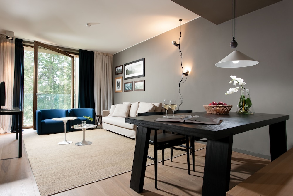 PARC HOTEL BILLIA 26/33