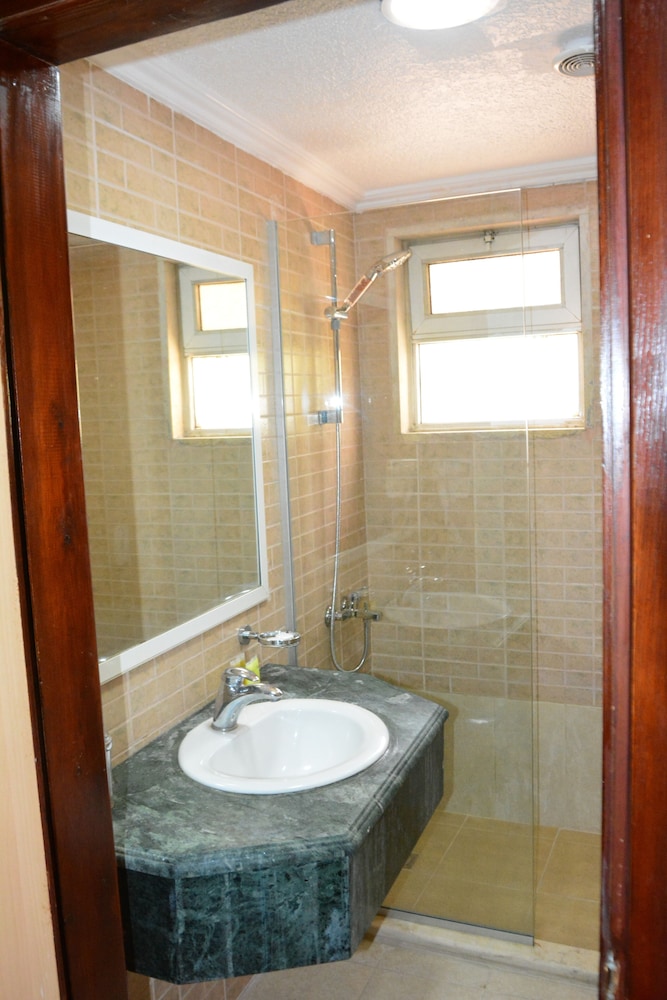 Rama Hotel 31/31