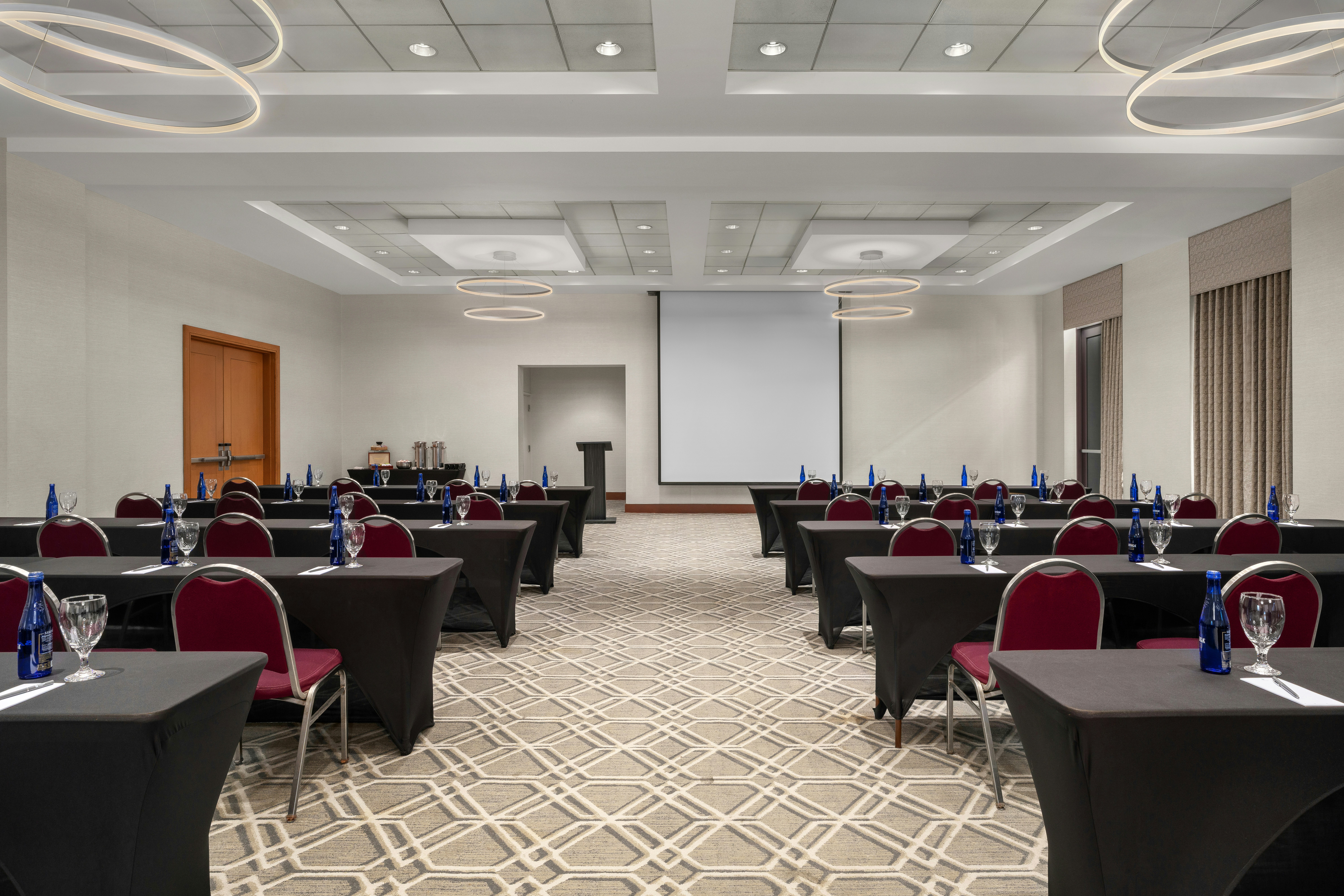 Embassy Suites by Hilton Boston at Logan Airport 48/65