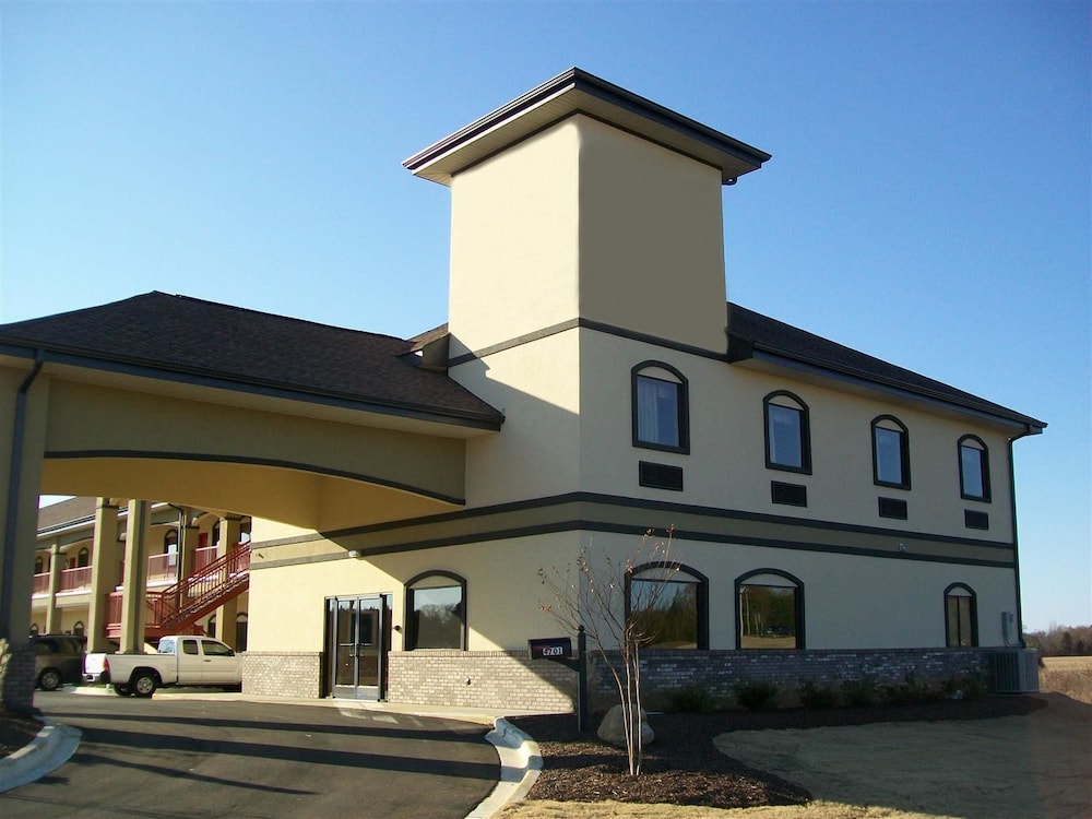 Americas Best Value Inn Tupelo Leeb Drive 4/33