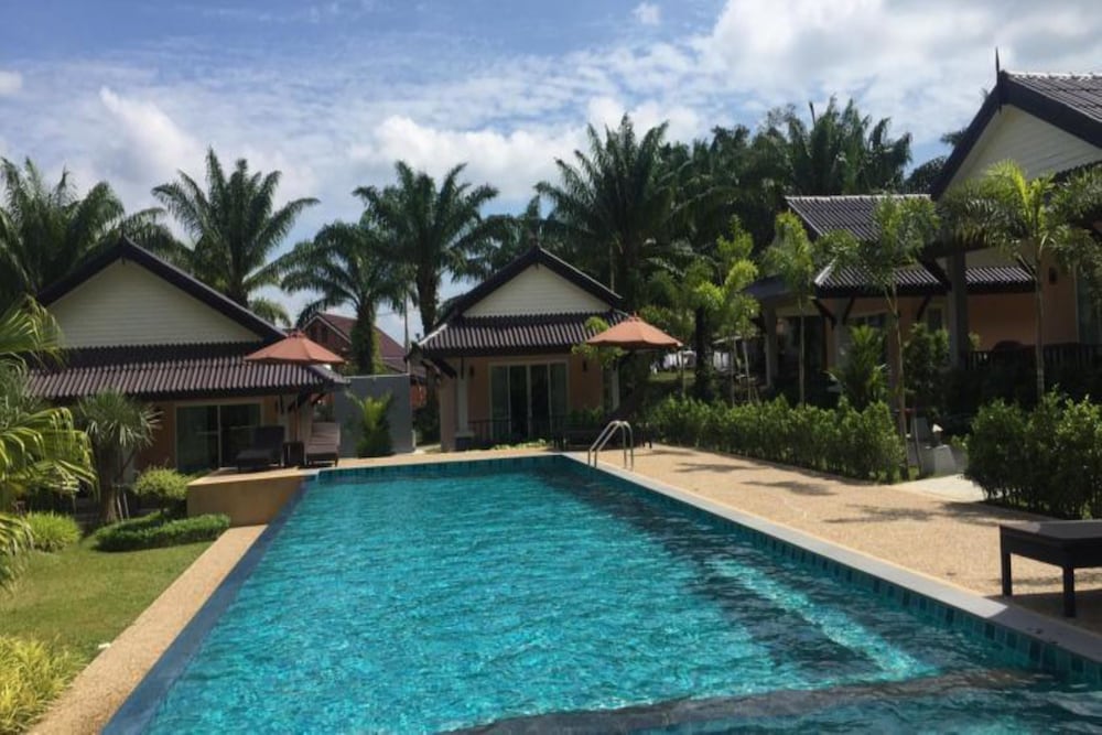 Palm Kiri Resort 40/45