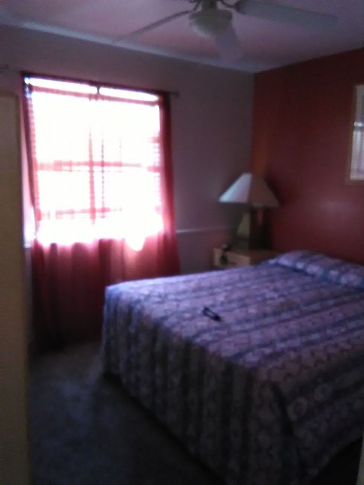Sands Inn & Suites Lake Havasu City 31/60