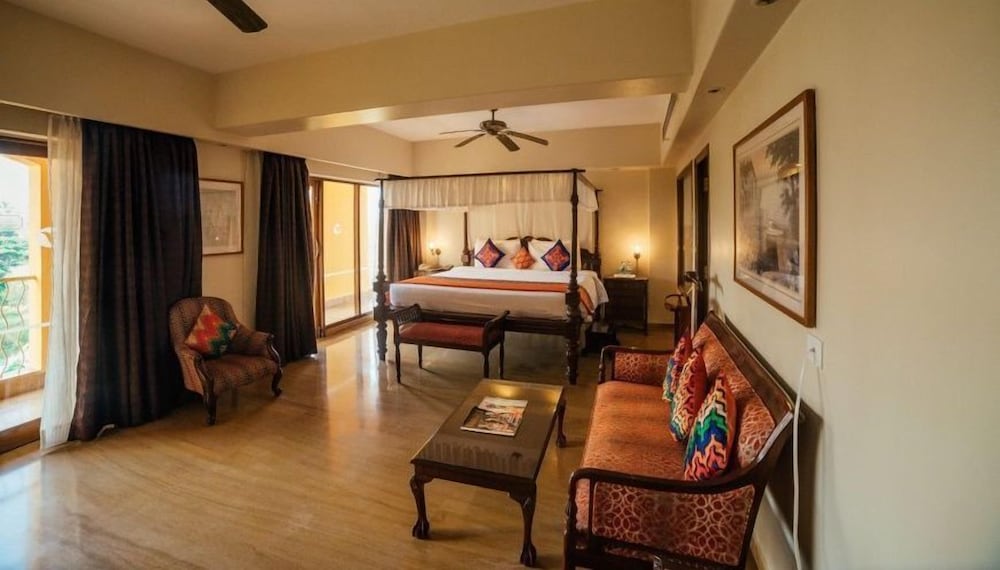 Acron Candolim Regina 25/41