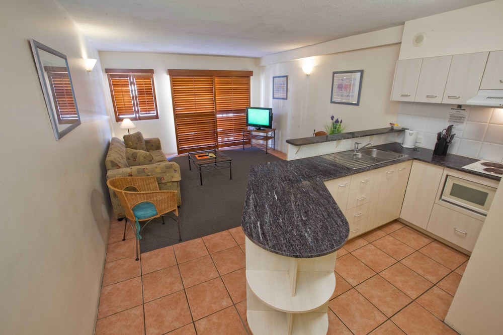 Inn Cairns 19/56