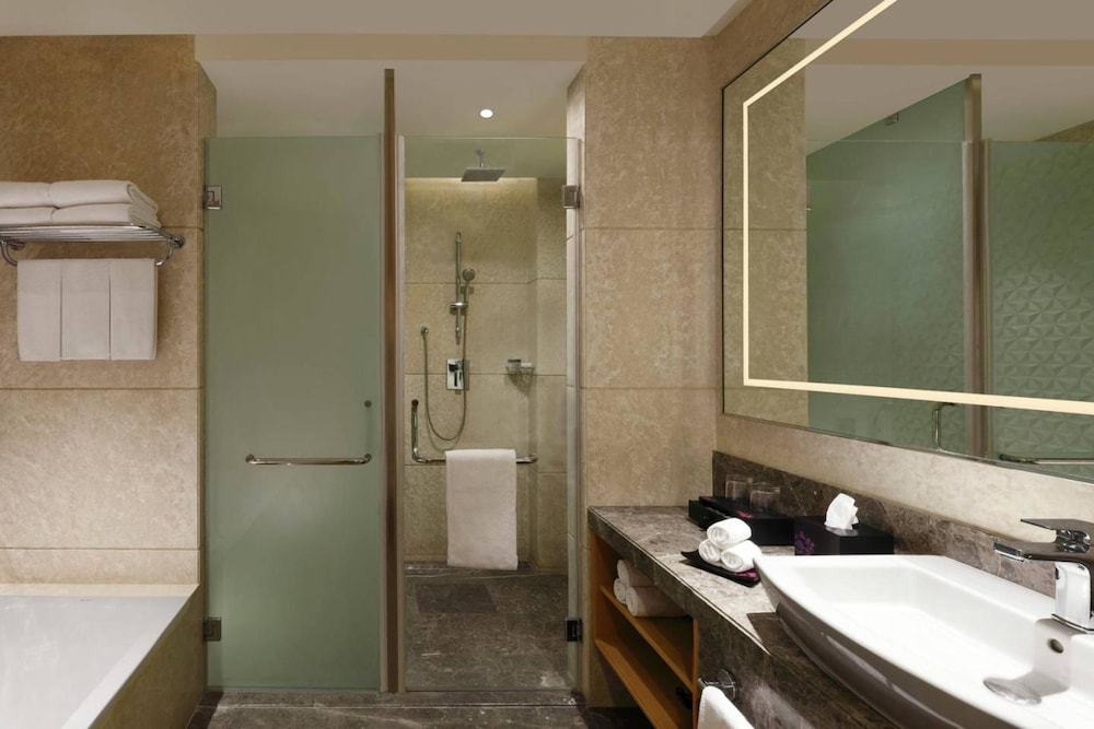 Crowne Plaza Jaipur Tonk Road 29/78