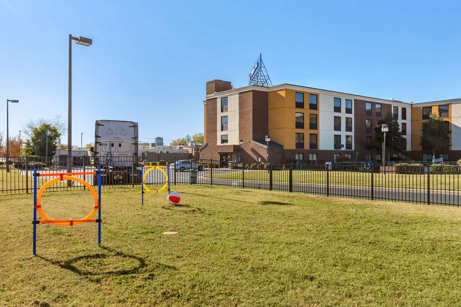 Comfort Inn Fort Mill Amusement Park at Carowinds Blvd 13/13