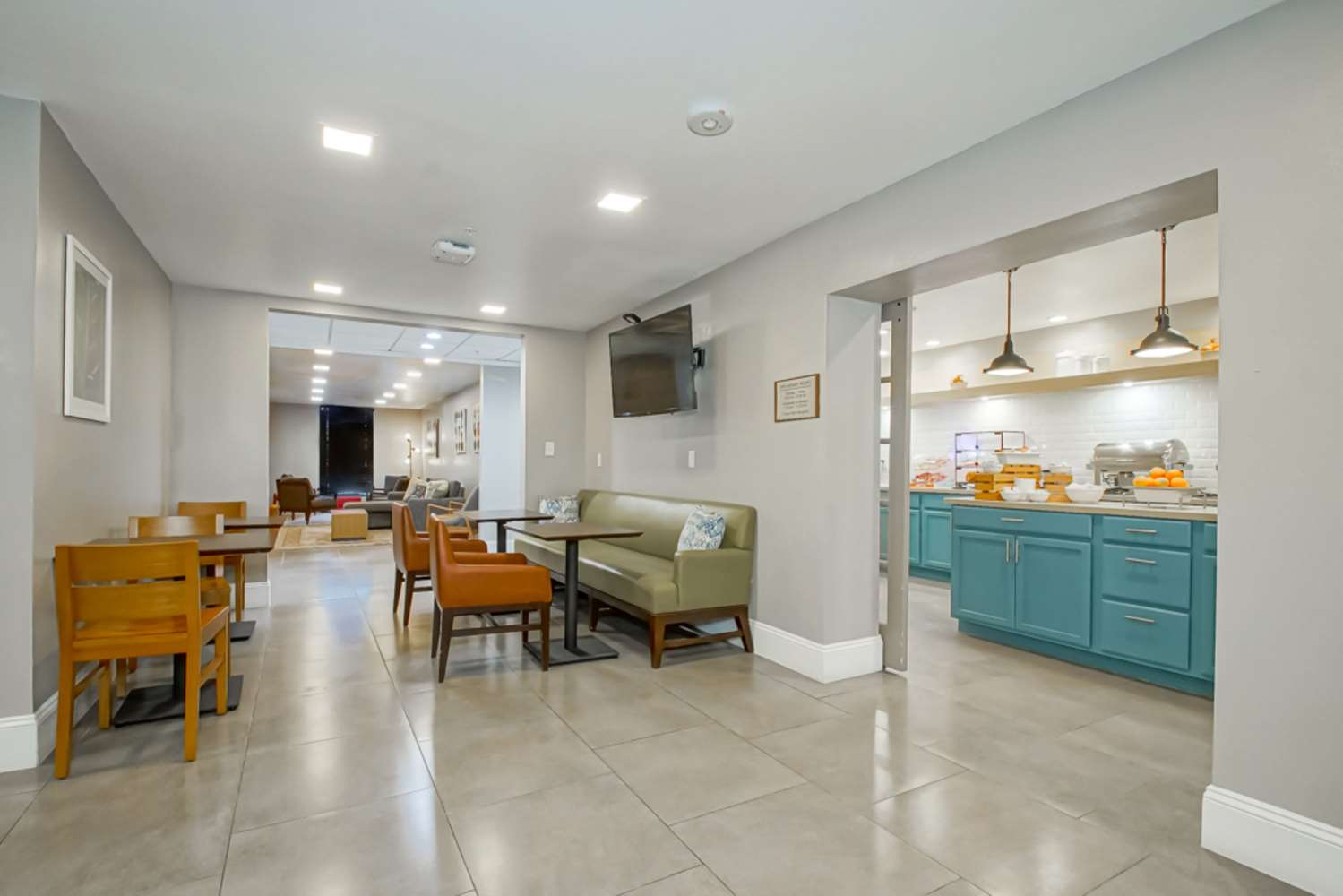 Country Inn & Suites By Radisson, New Orleans I-10 East, LA 27/35