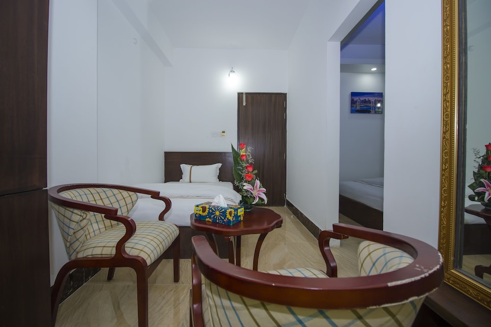 Hotel Progati Inn 33/45