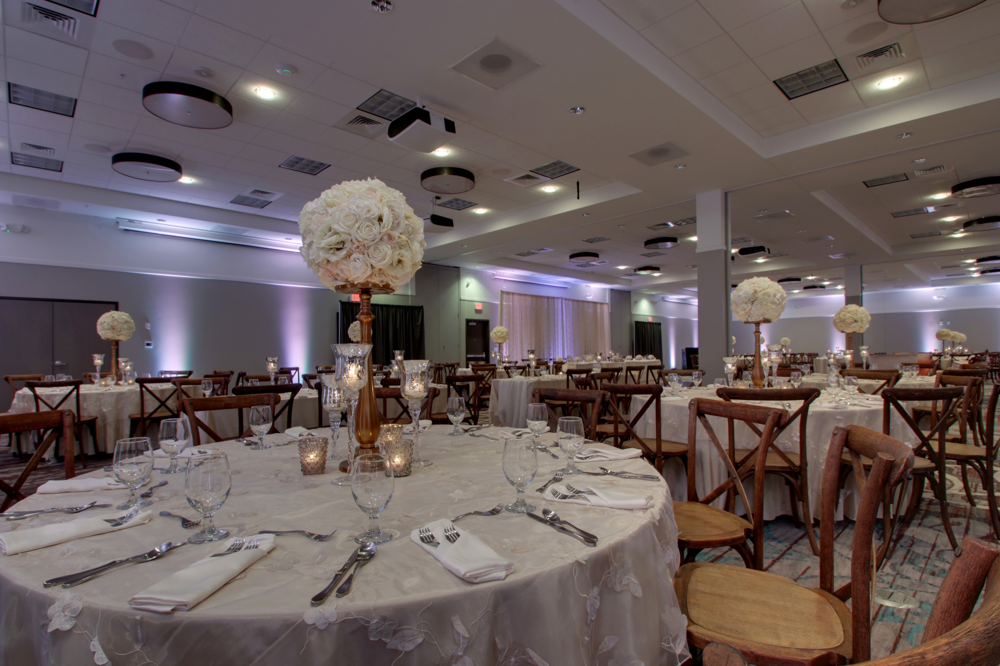 Holiday Inn Peoria At Grand Prairie 43/75