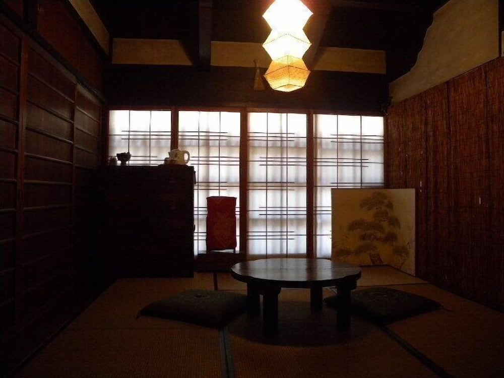 Guesthouse Kingyoya - Hostel 31/42
