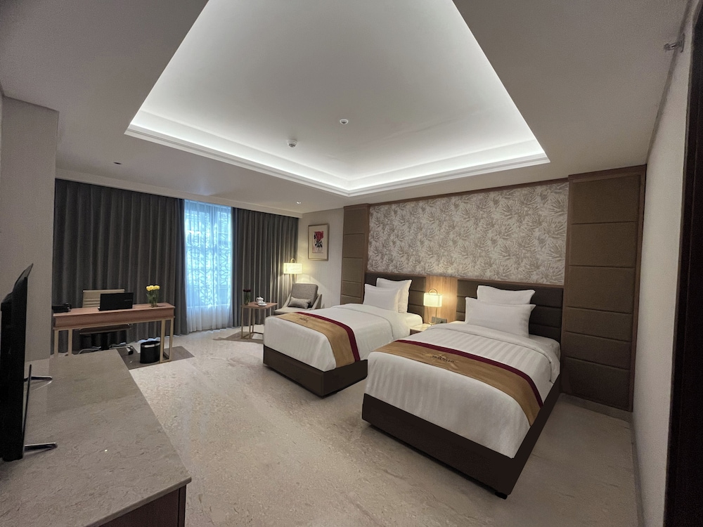 Grand Travello Hotel Bekasi 4/22