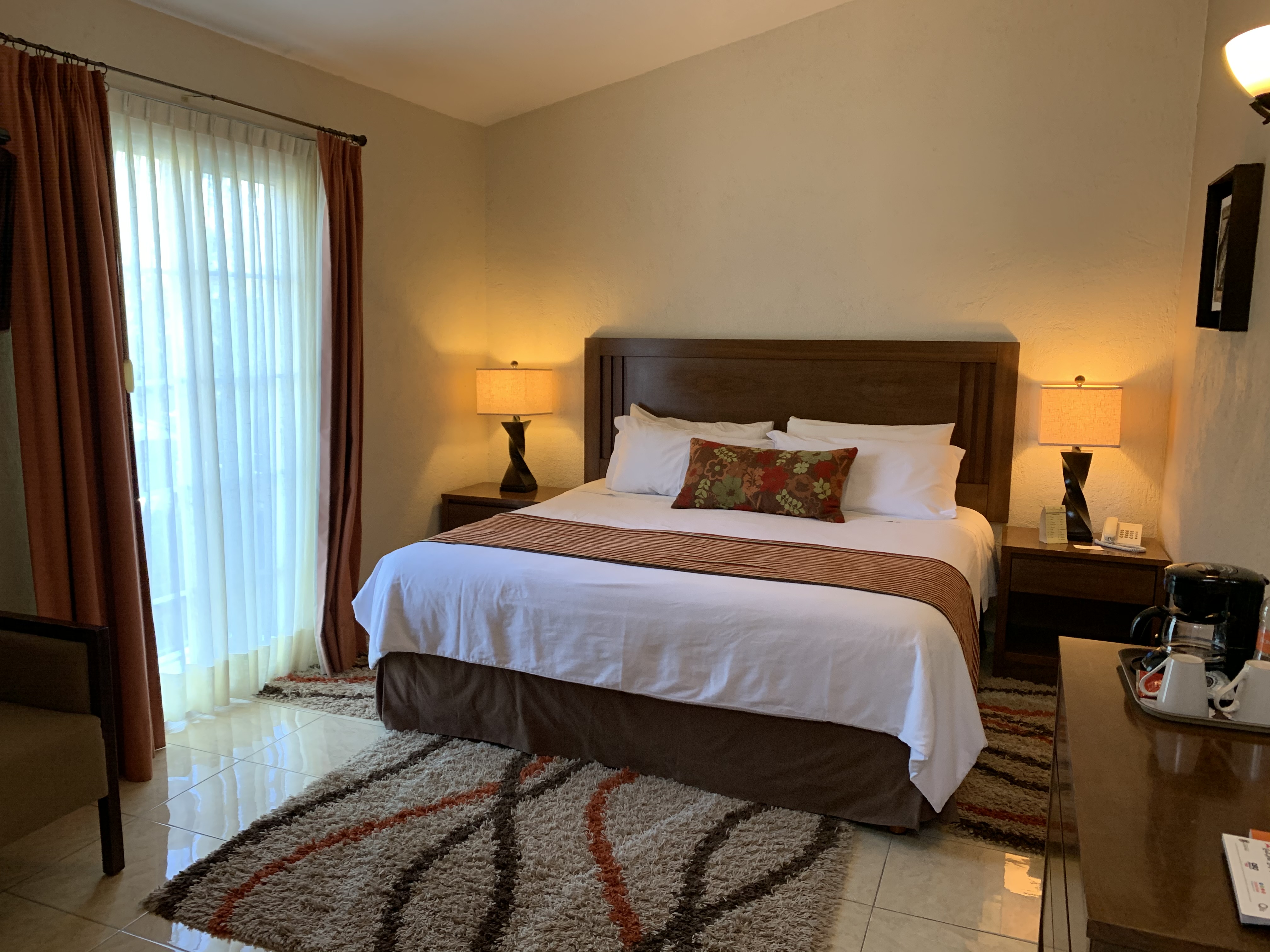 جناح بسرير كينج
