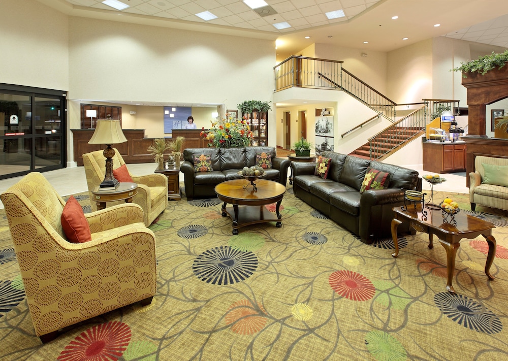 Holiday Inn Express Hotel And Suites Corinth 30/34