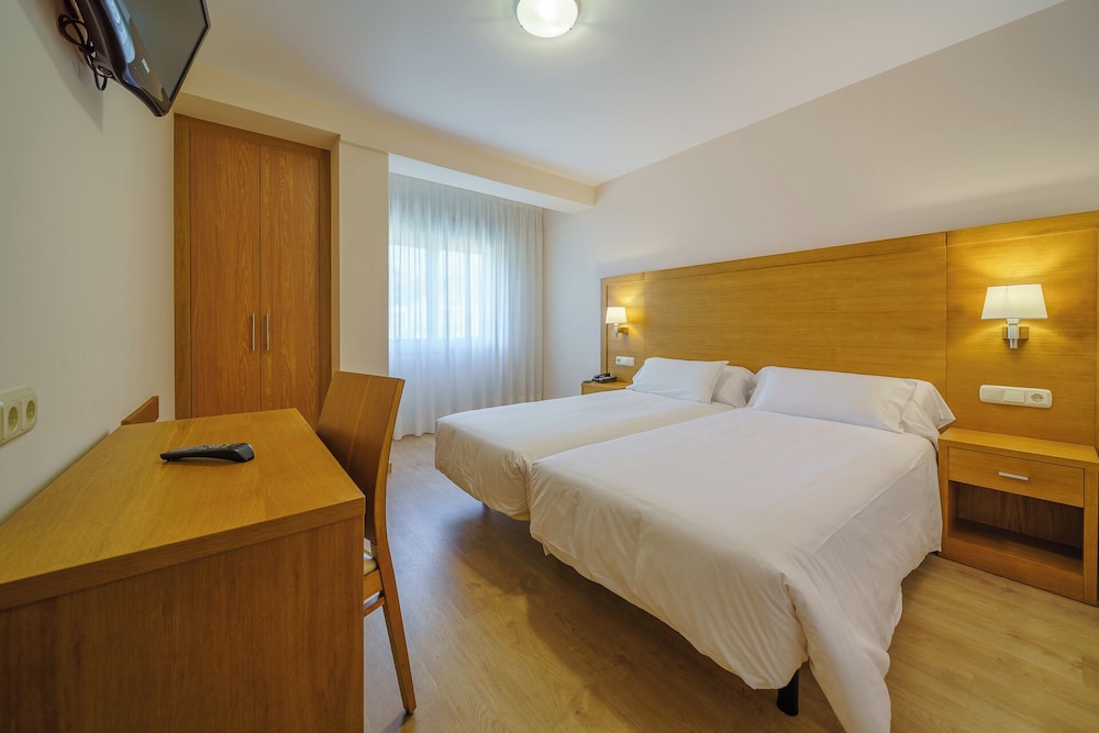 Hotel el Puente 23/55