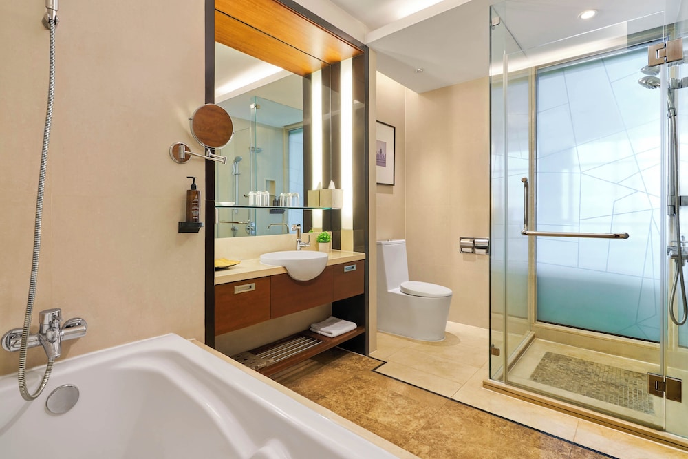 Aetas Lumpini Hotel 48/50