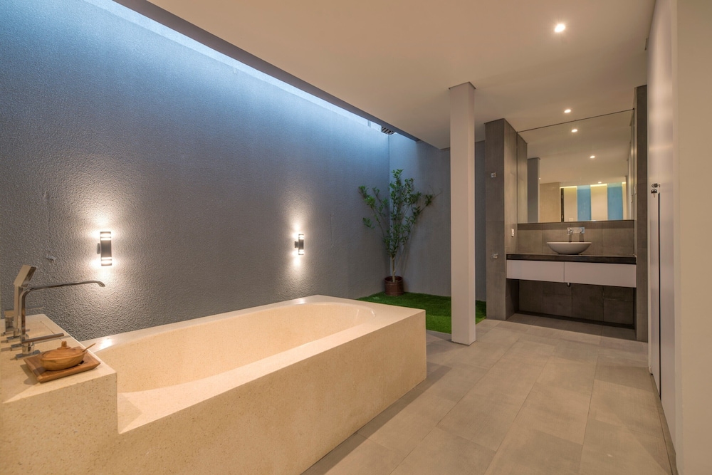 Villa DeDayuh Seminyak 22/46