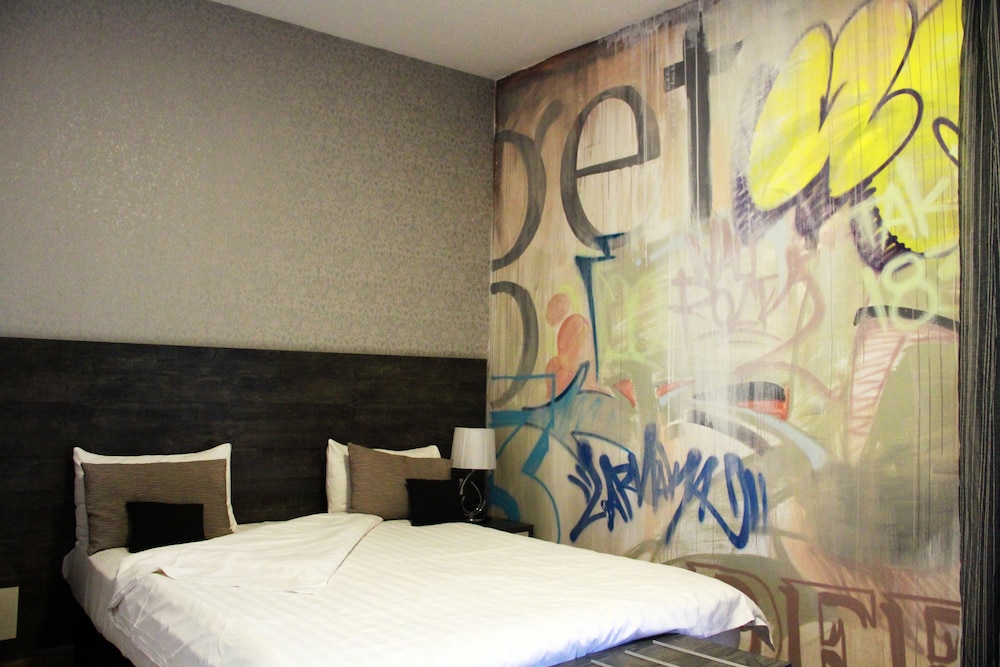 Rise Street Art Hotel 28/63