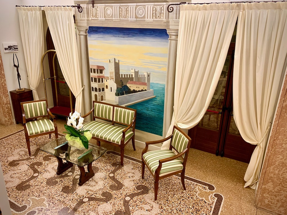 Hotel Ristorante Gardesana 27/48