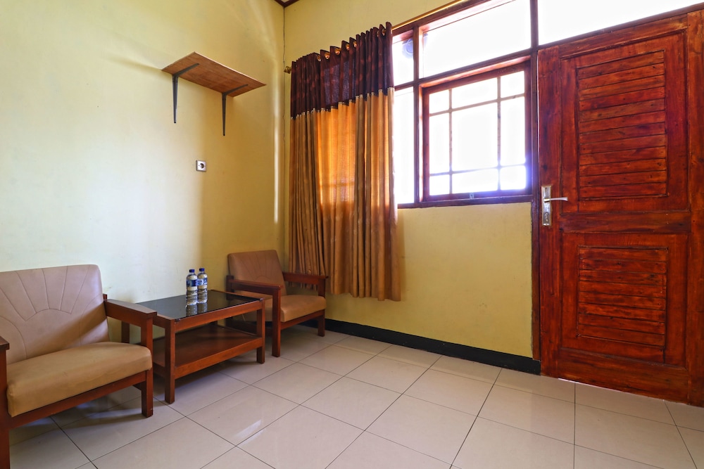 Hotel Agung Permata Artha by ZUZU 6/30