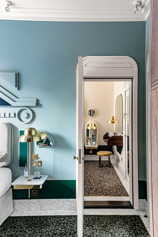 The Henrietta Hotel 43/57