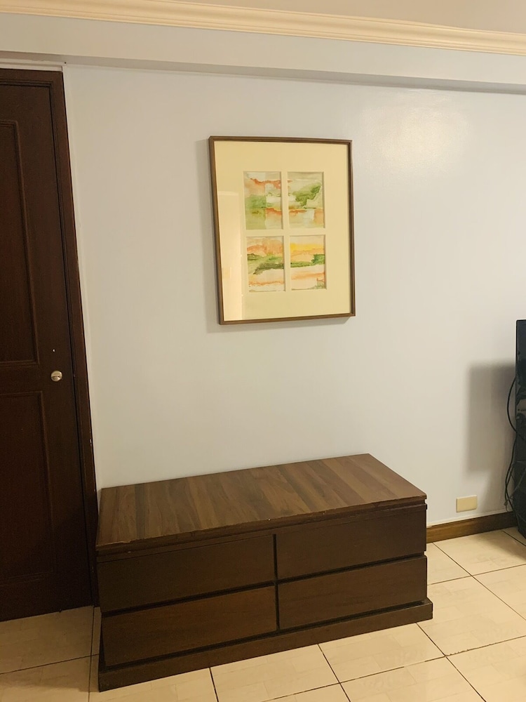 Jupiter Suites 40/50