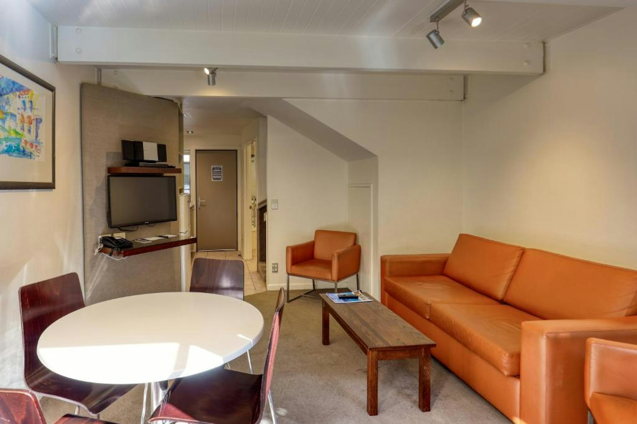 Garden Court Suites And Apartments 42/75
