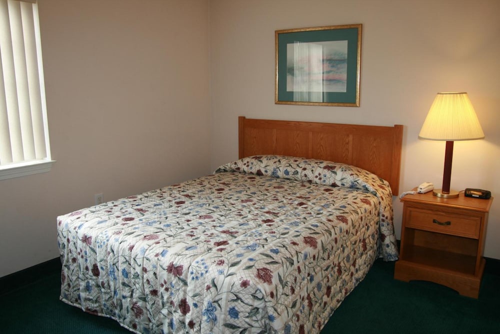 Affordable Suites Lexington 10/28