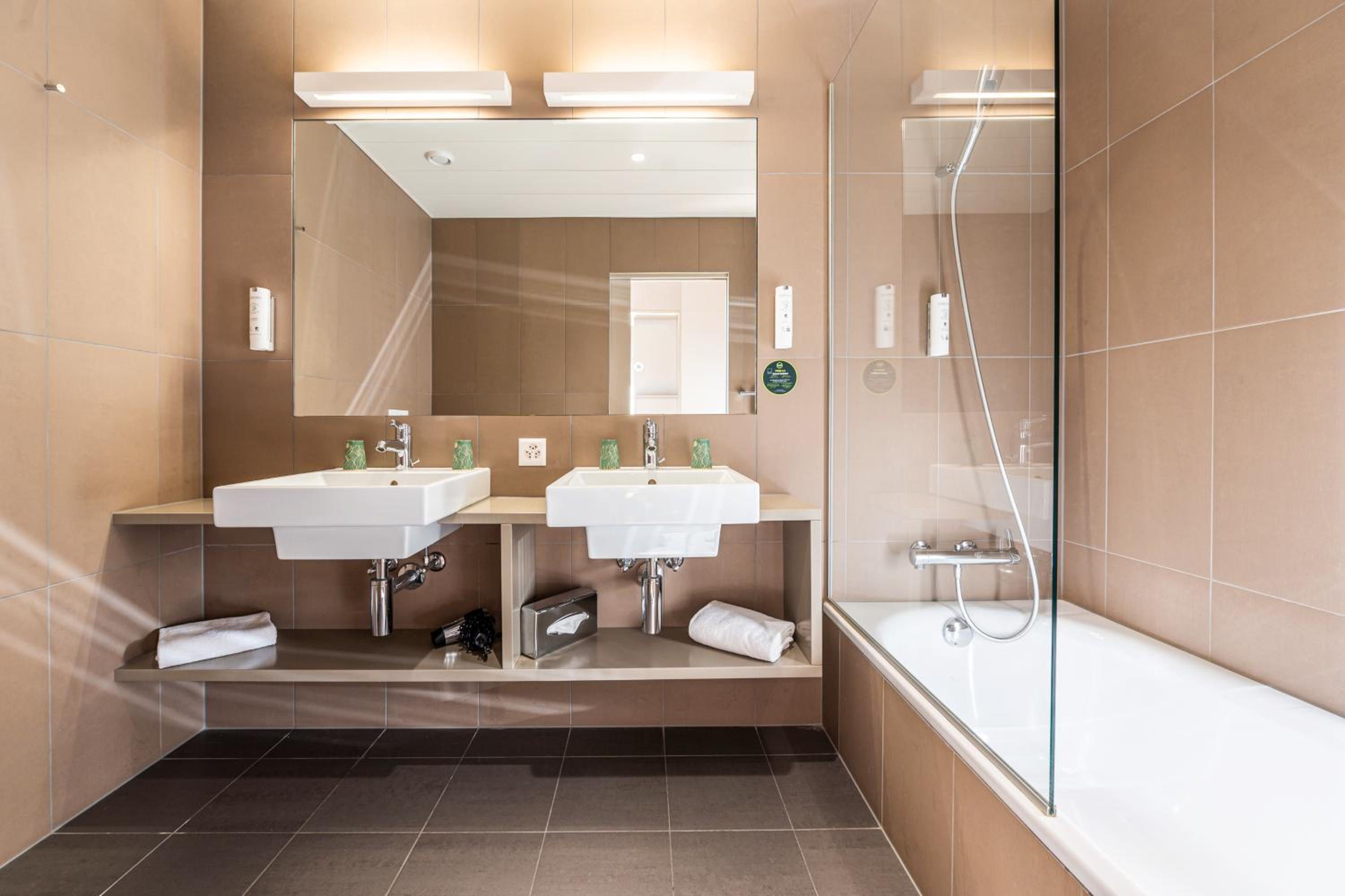 غرفة عائلية، B&B Hotel Lausanne Crissier 8/9