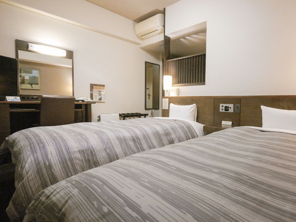 Hotel Route-Inn Hikone 10/45