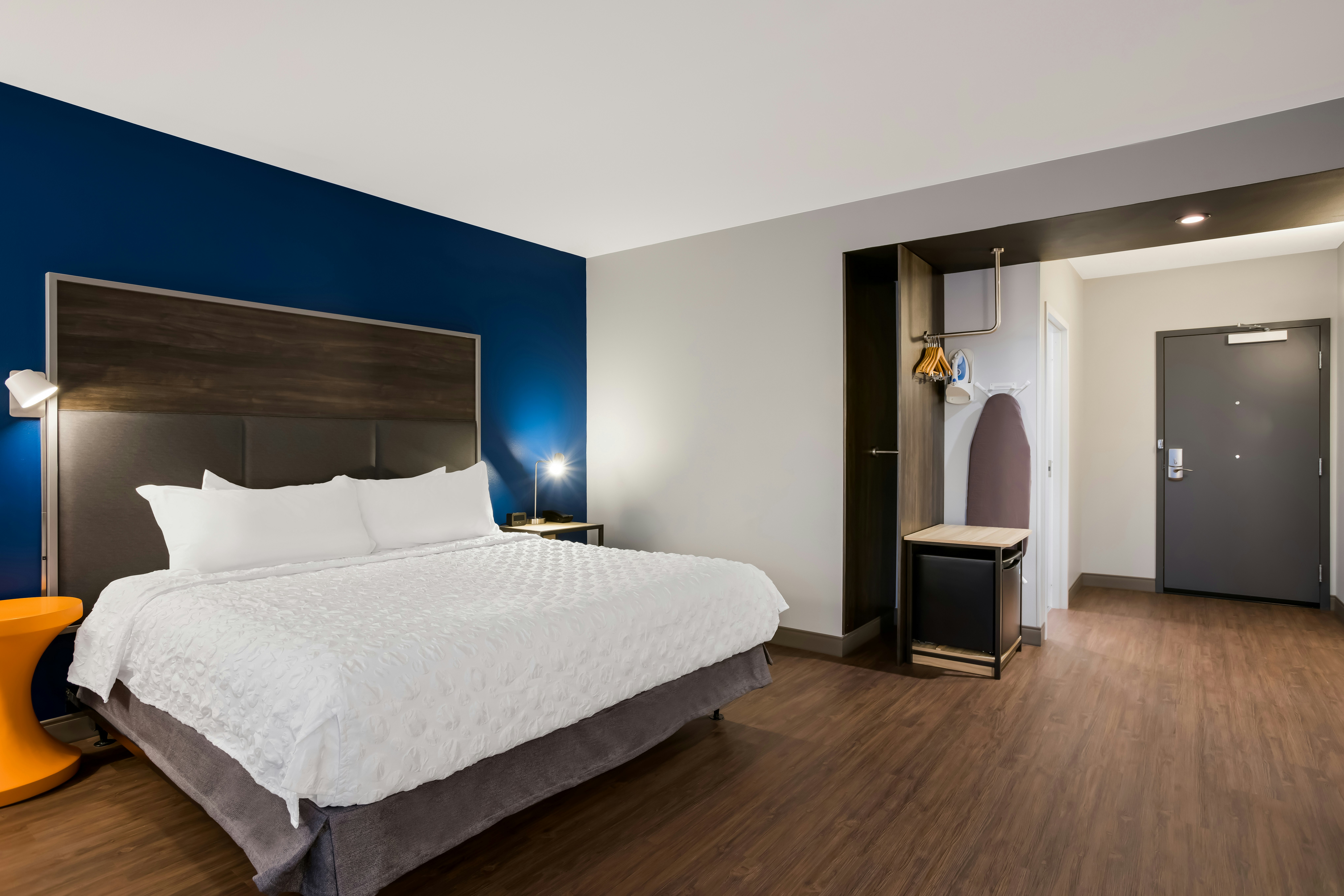 Room, King Bed, Accessible