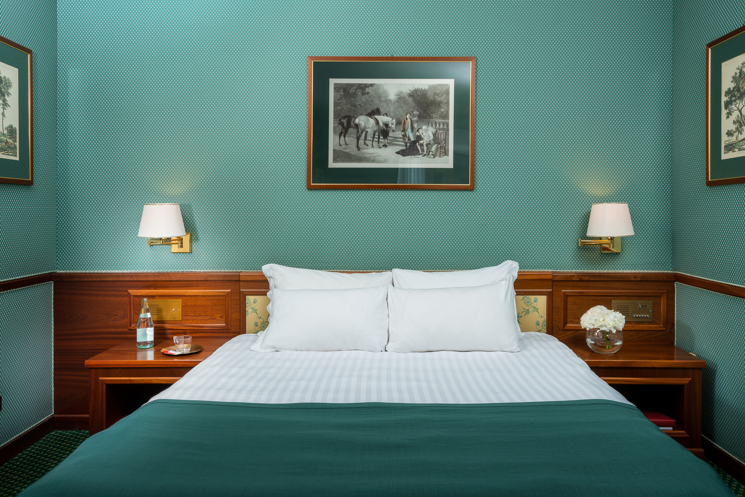 Superior, Double or Twin Bed, Leonardo Hotel Milan City Center 3/3