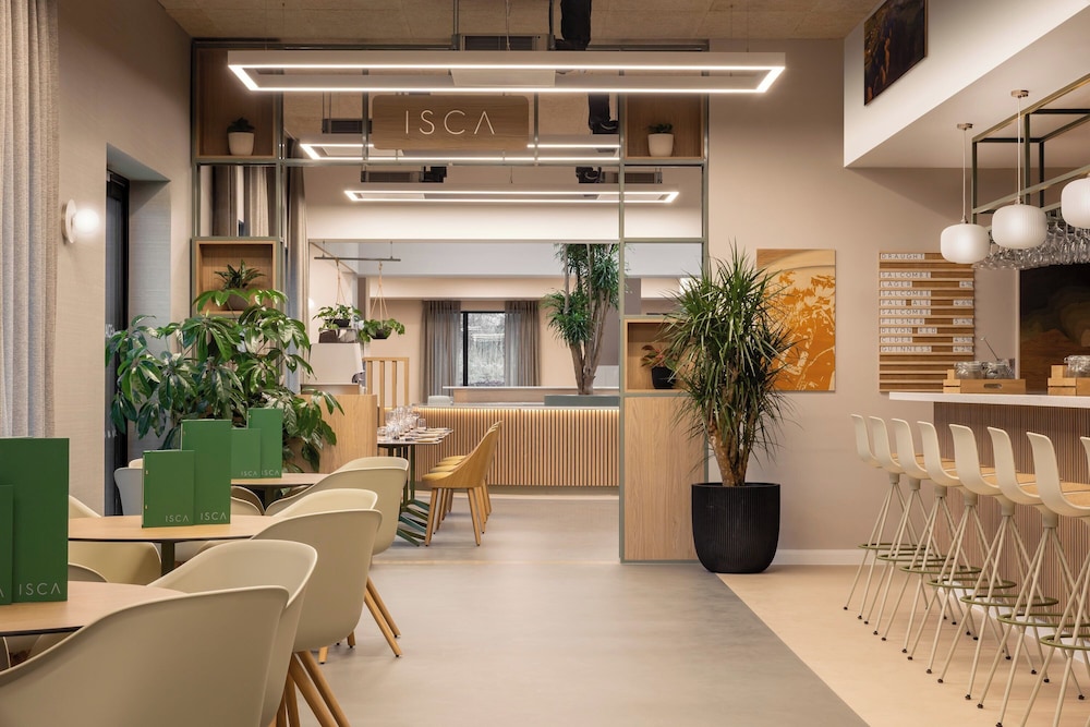 voco Zeal Exeter Science Park By IHG 30/50