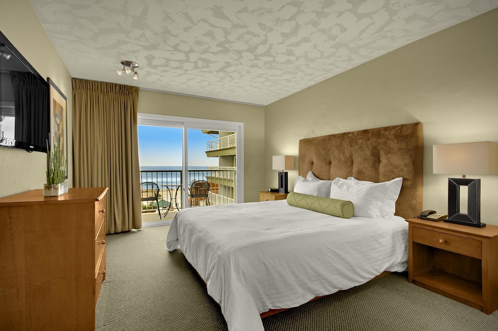 DELUXE, DOUBLE BED, OCEAN VIEW