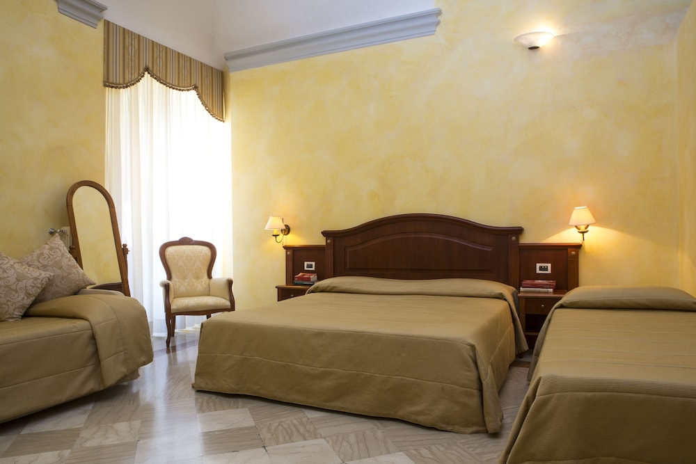 Villa Tuscolana Park Hotel 26/77