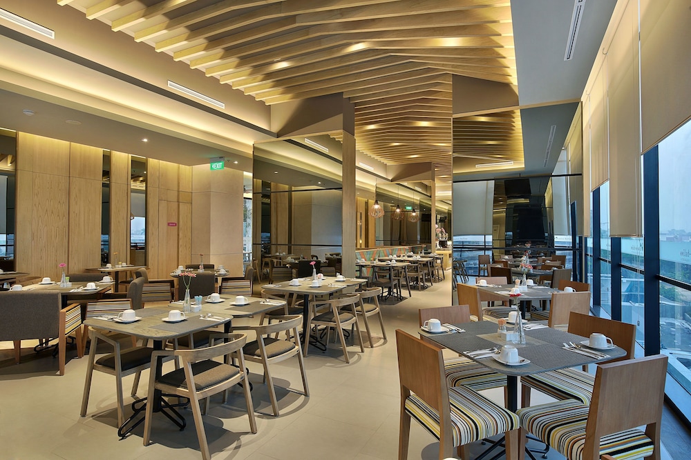 Swiss-Belinn Simatupang 47/57