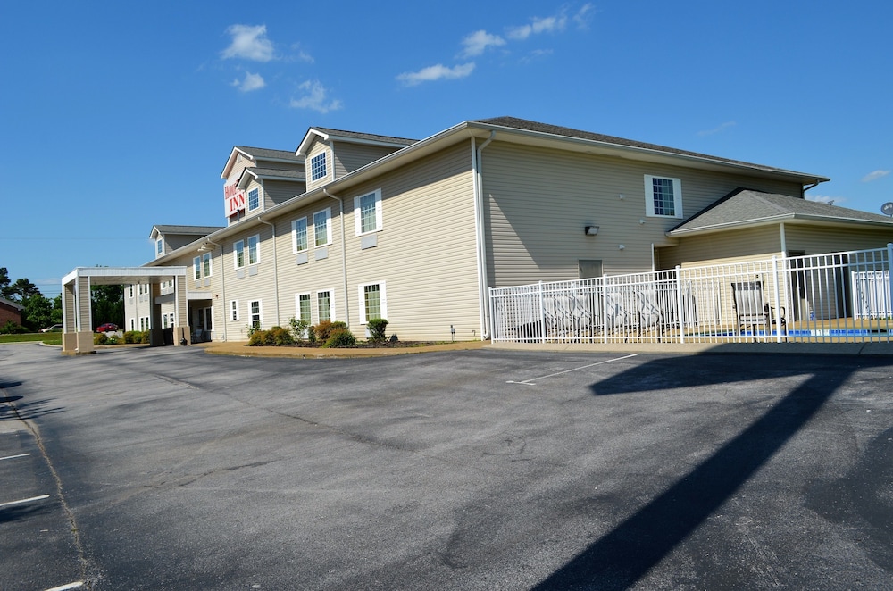 Home Town Inn Ringgold 1/55