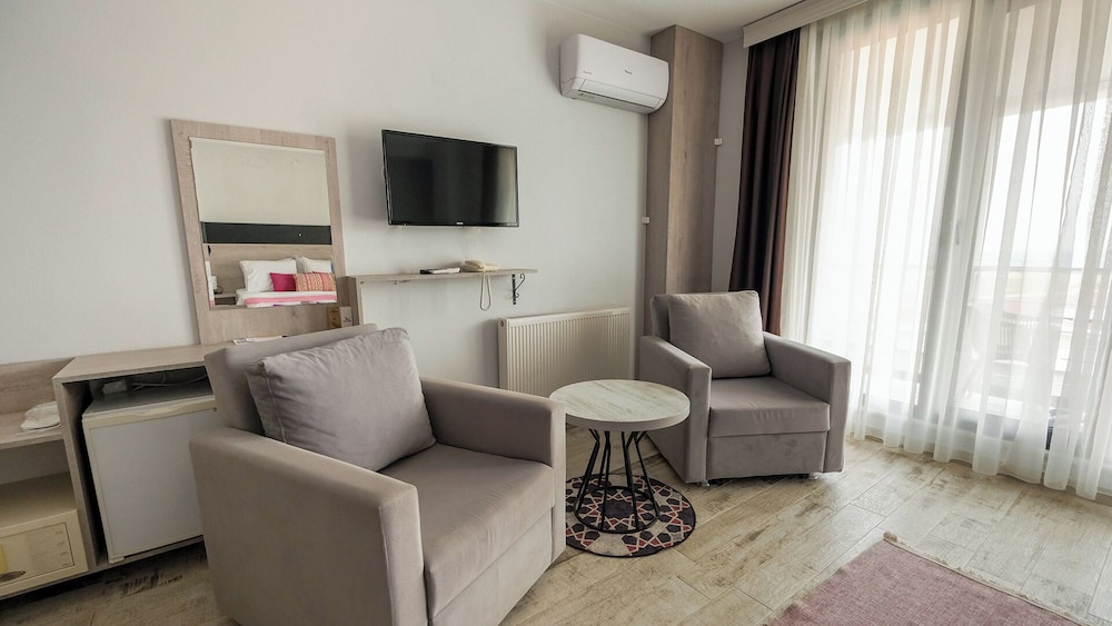 Yalikoy Deniz Otel 23/50