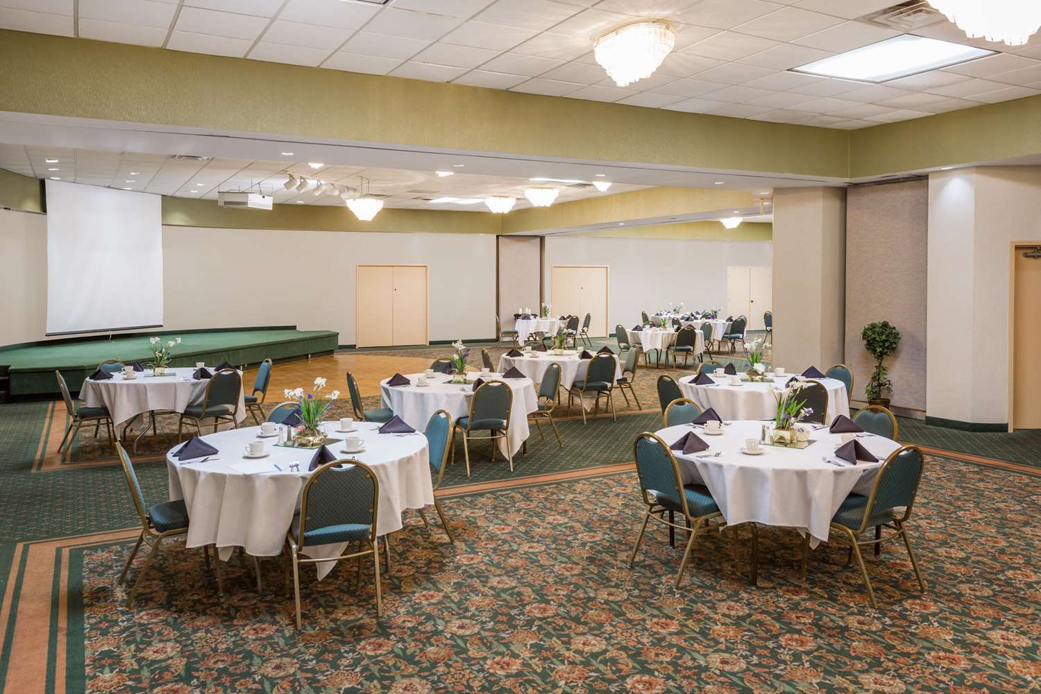 Clarion Inn Southern Pines - Pinehurst 21/31