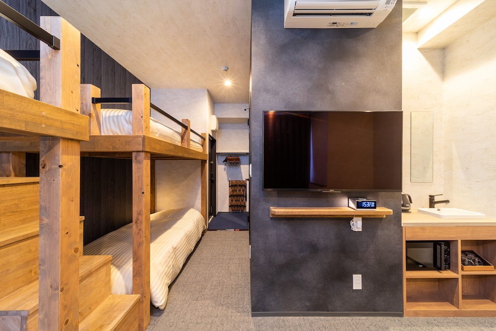 Wellstay Namba 43/50