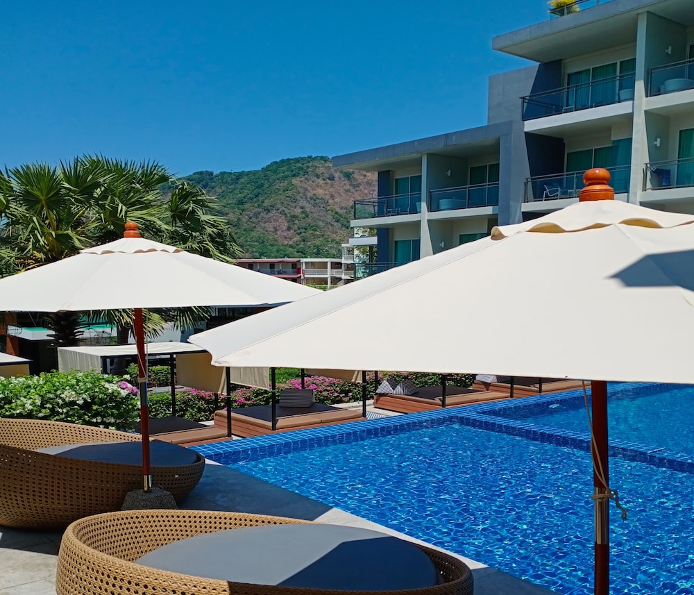 Sugar Palm Grand Hillside 42/50
