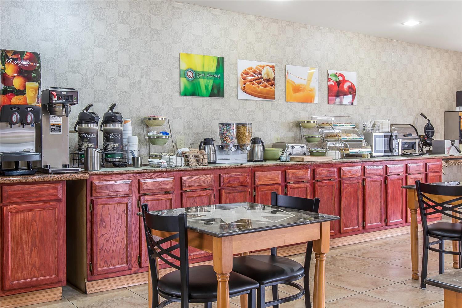Quality Inn Hanceville US Hwy 31 40/44