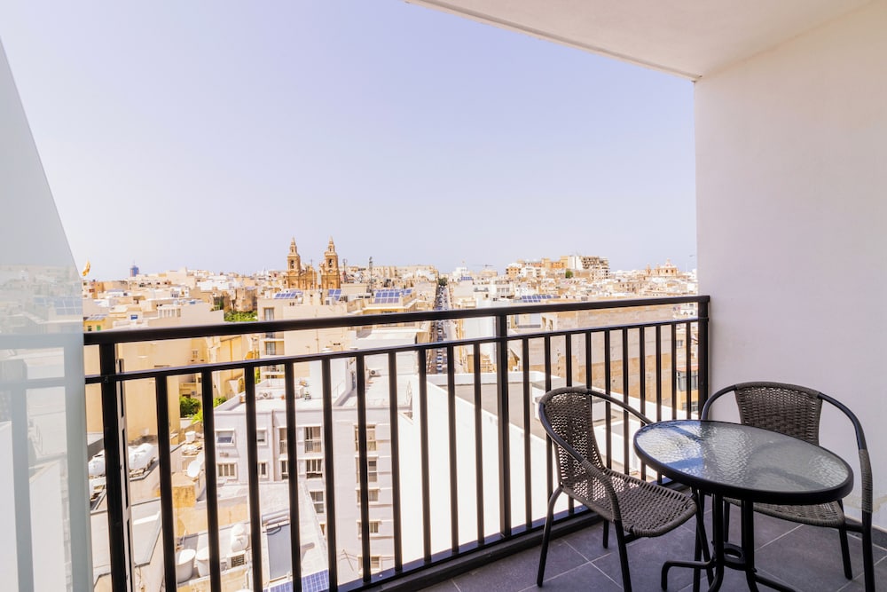The Londoner Hotel Sliema 46/58