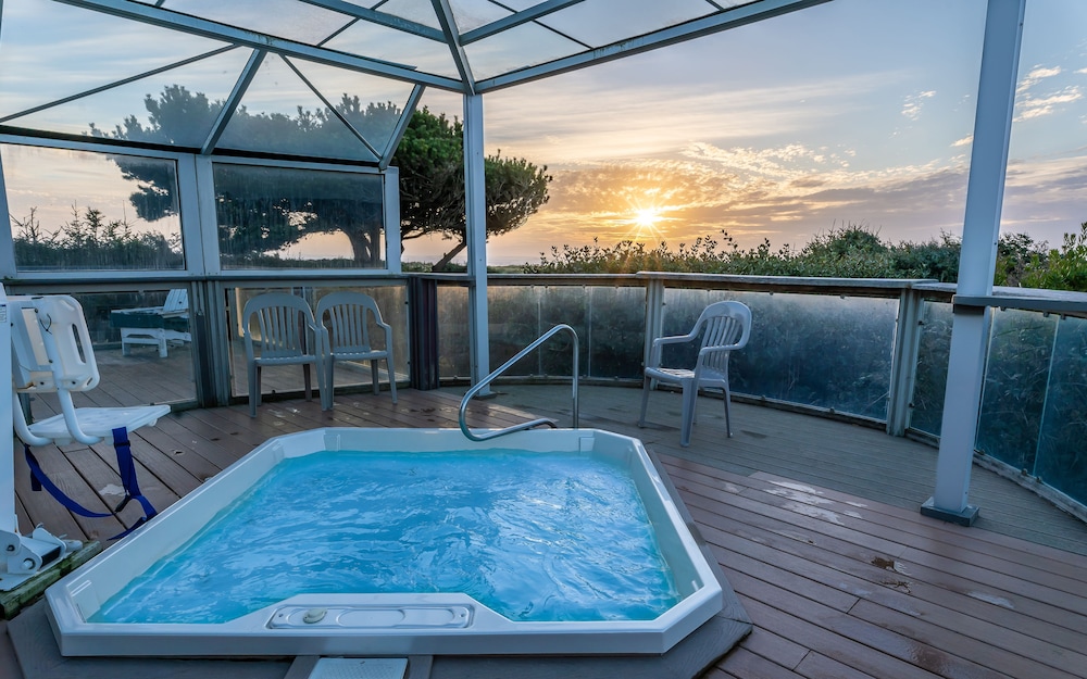 Gold Beach Inn 22/33