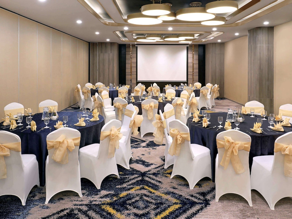 Mercure Makassar Nexa Pettarani 38/47
