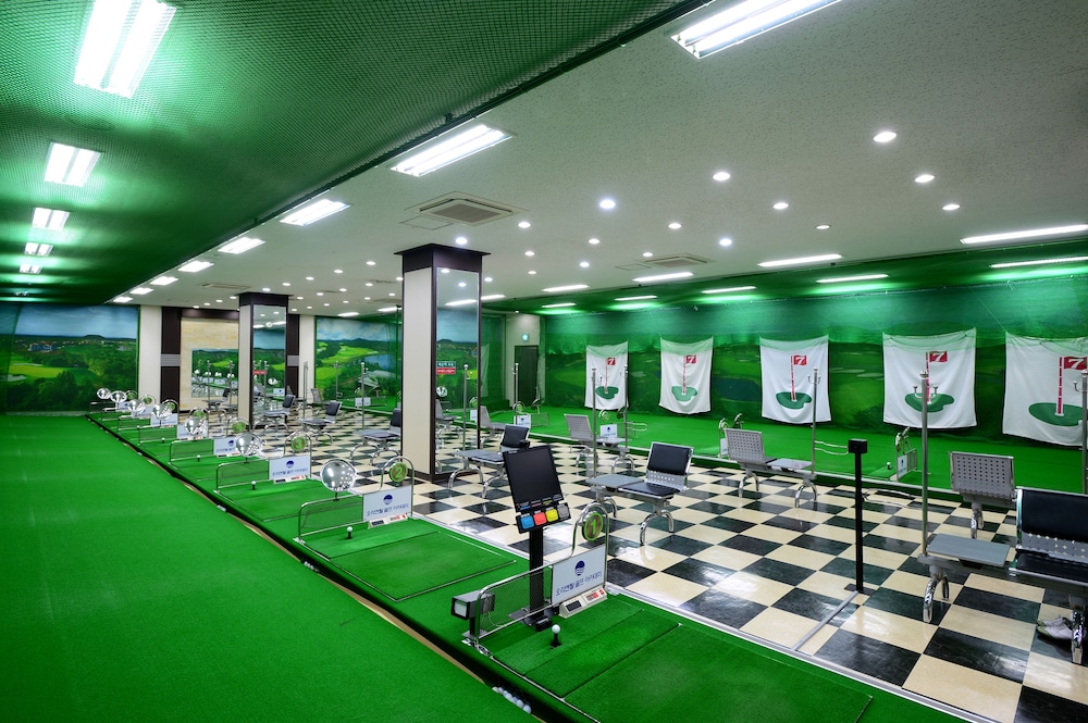Jeju Oriental Hotel & Casino 63/65
