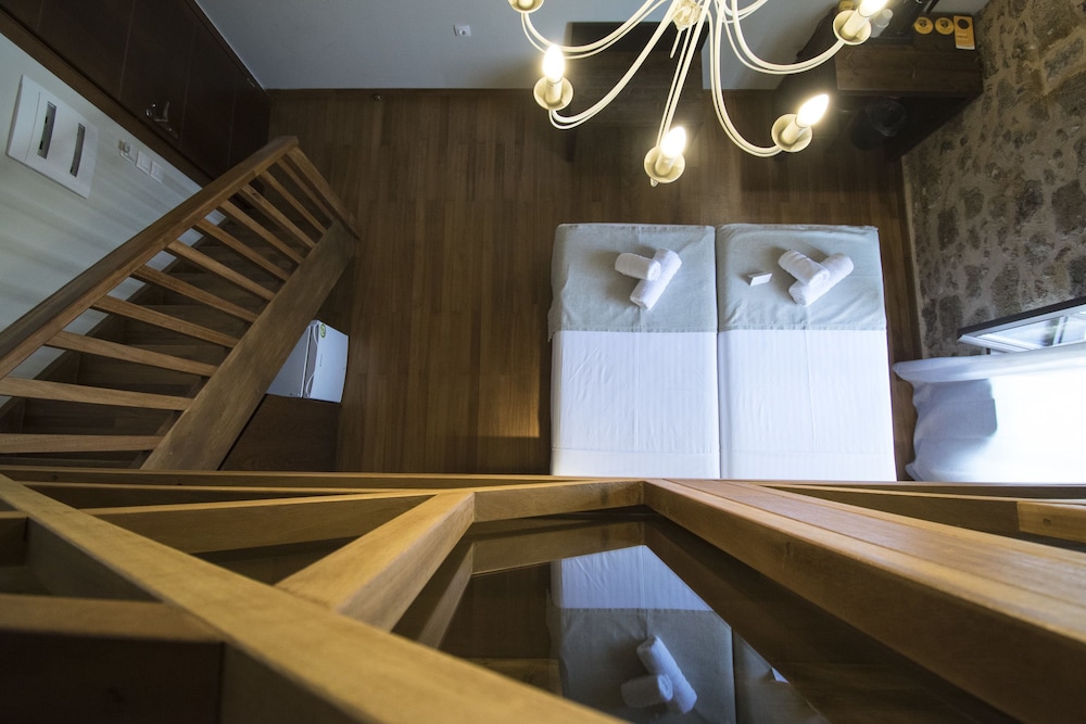 D'Argento Boutique Rooms 51/63