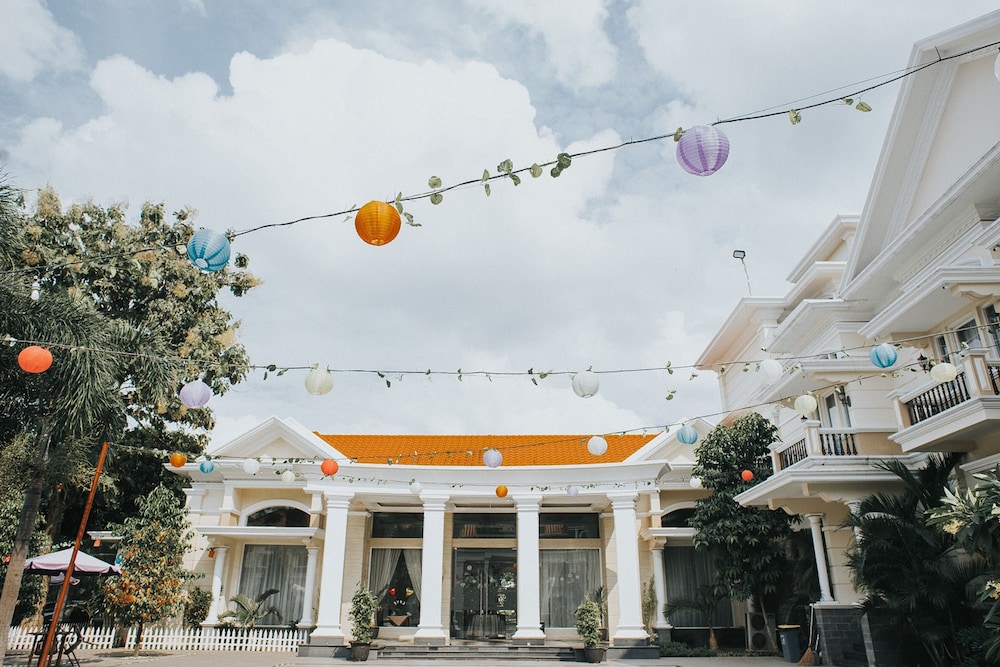 Adhiwangsa Hotel 4/65