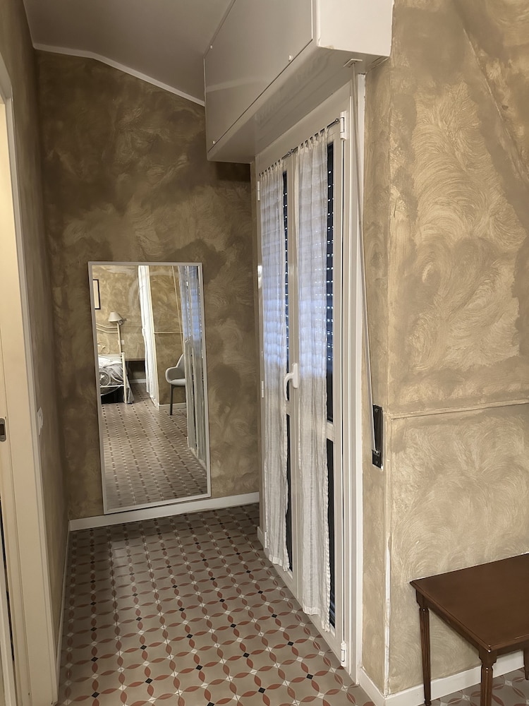 Hotel Villagiovanna milano 5/35