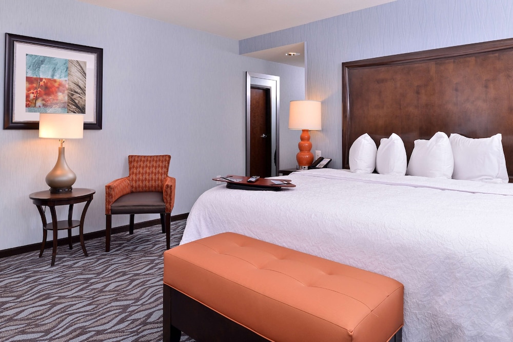 Hampton Inn Potsdam 9/33